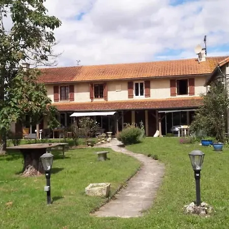 Holiday home Spacious House With Large Garden In