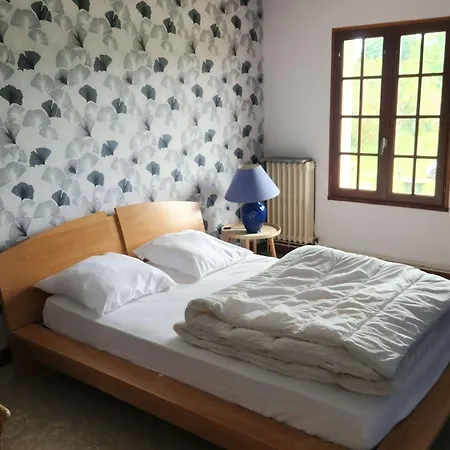 Spacious House With Large Garden In Holiday home